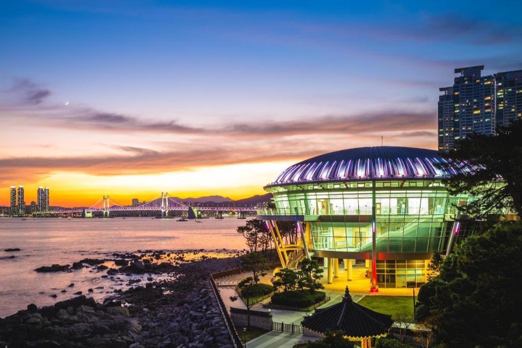 Ambassador Busan Haeundae Hotel Exterior photo